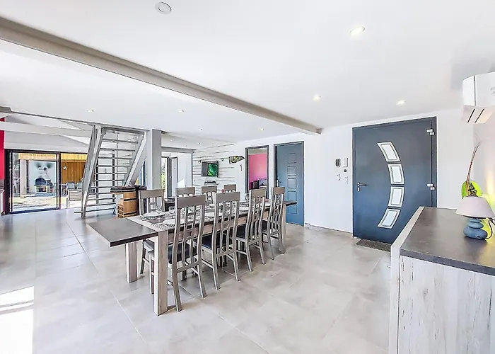 Les Verdiers By Interhome