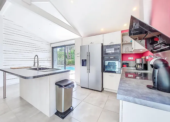 Les Verdiers By Interhome Villa Biscarrosse